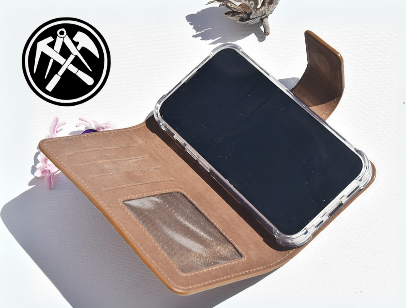 Braune Leder Handyhülle für iPhone 14 Pro Max