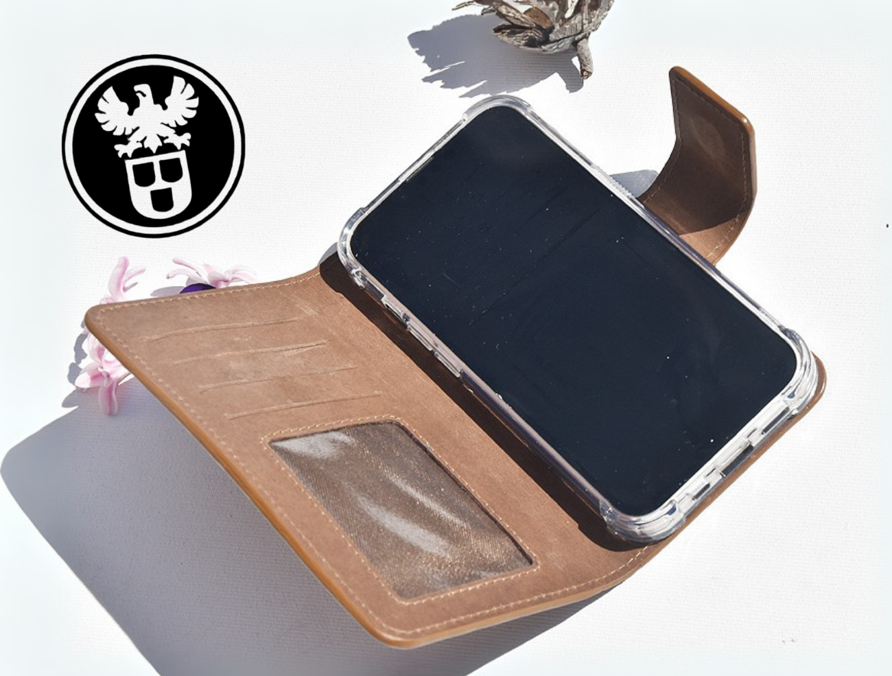 Braune Leder Handyhülle für iPhone 14 Pro Max